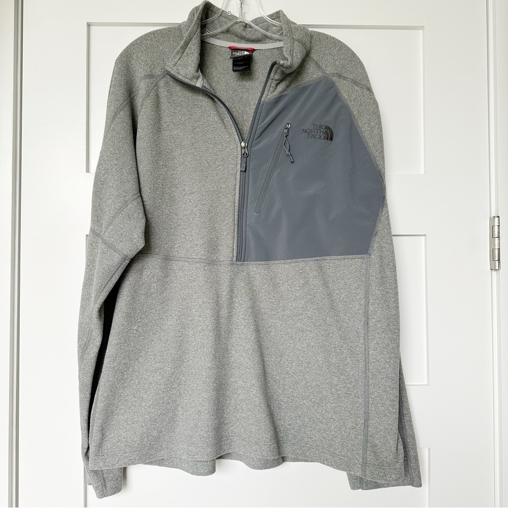 The North Face Men’s Fleece Pullover